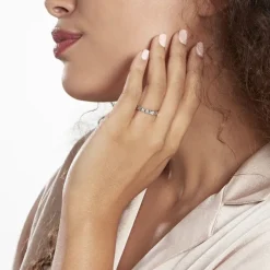 Marc Orian Bagues|Alliances > Alliance Marya Carree Diamantee Ruban Plat Or Blanc