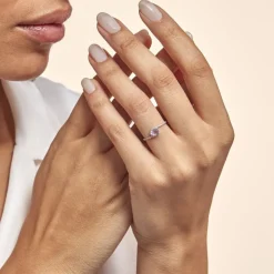 Bague Loriane Or Blanc Amethyste Et Oxyde De Zirconium