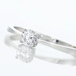 Bague Solitaire Abriel Or Blanc Oxyde De Zirconium