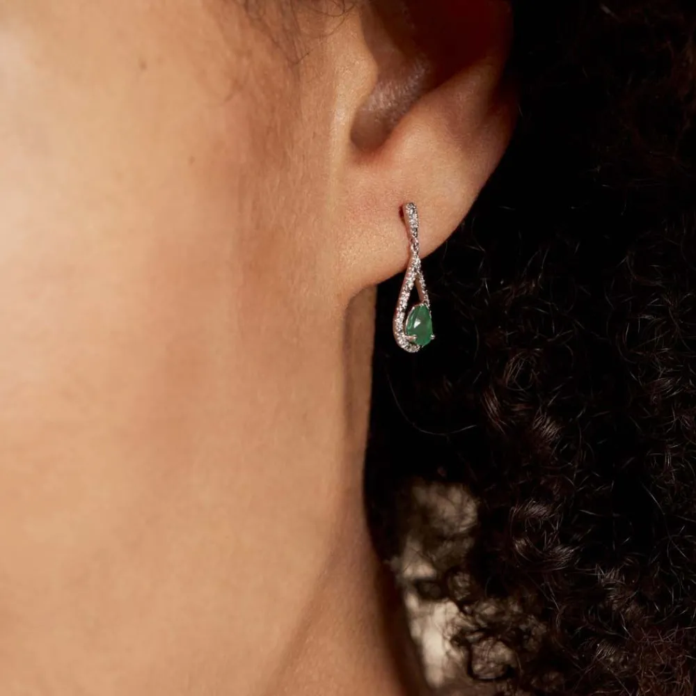 Marc Orian Pendantes|Cadeaux Mariage > Boucles D'oreilles Pendantes Katiouchka Or Blanc Emeraude Diamants
