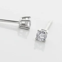 Boucles D'oreilles Puces Aphrodite Or Blanc Diamant