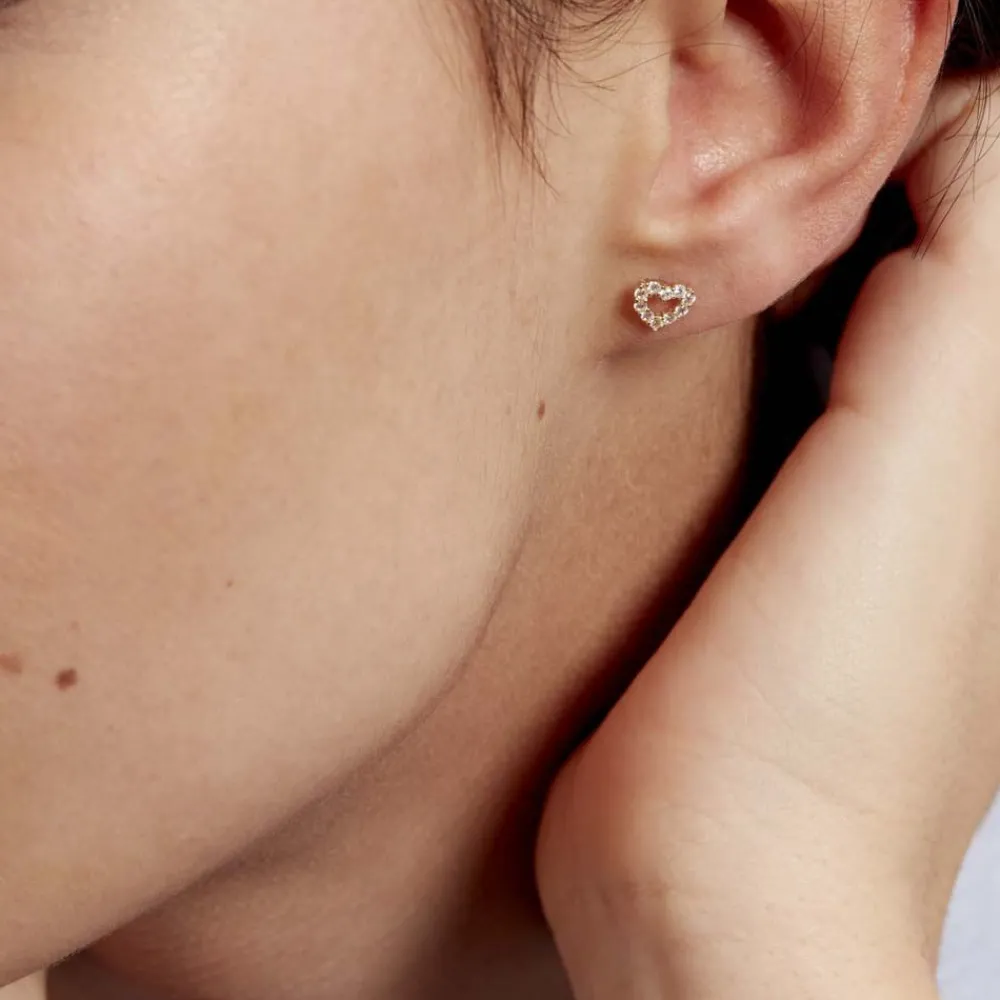 Marc Orian Boucles D'Oreilles Cœur|Boucles D'Oreilles Femme > Boucles D'oreilles Puces Dorcas Coeur Ajoure Or Jaune Oxyde De Zirconium