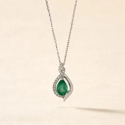 Collier Angelika Or Blanc Emeraude Et Diamant