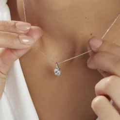 Marc Orian Colliers|Colliers Avec Pierres > Collier Cindy Or Blanc Topaze Oxyde De Zirconium