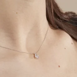 Marc Orian Colliers|Colliers Avec Pierres > Collier Enis Or Blanc Oxyde De Zirconium Et Olivine