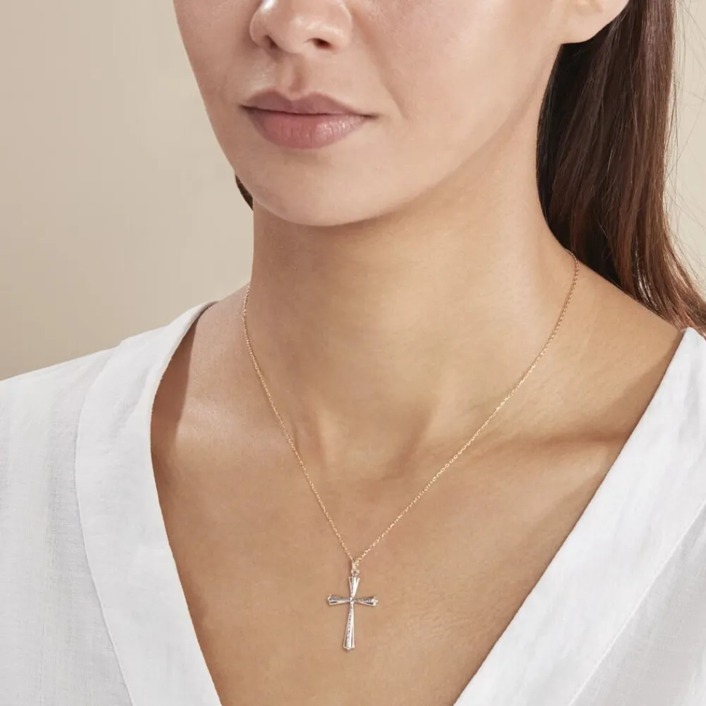 Marc Orian Pendentifs|Cadeaux Communion > Pendentif Benny Croix Ciselee Or Bicolore