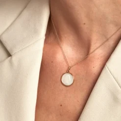 Marc Orian Pendentifs|Bijoux Homme > Pendentif Marie Or Jaune Nacre