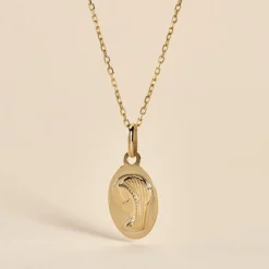 Marc Orian Pendentifs|Pendentifs Personnalisés > Pendentif Vierge Ovale Or Jaune